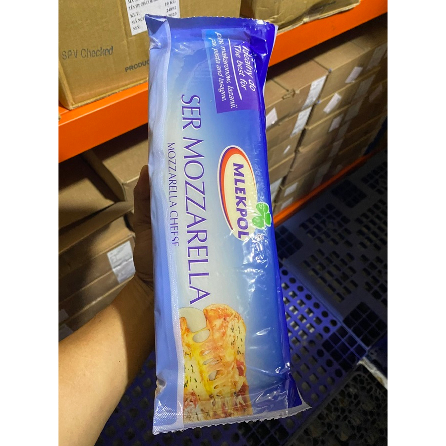 Phô mai  mozzarella Ba Lan hiệu MLEKPOL 2.5kg dùng làm bánh đồng xu phomai, phomai que, hotdog...