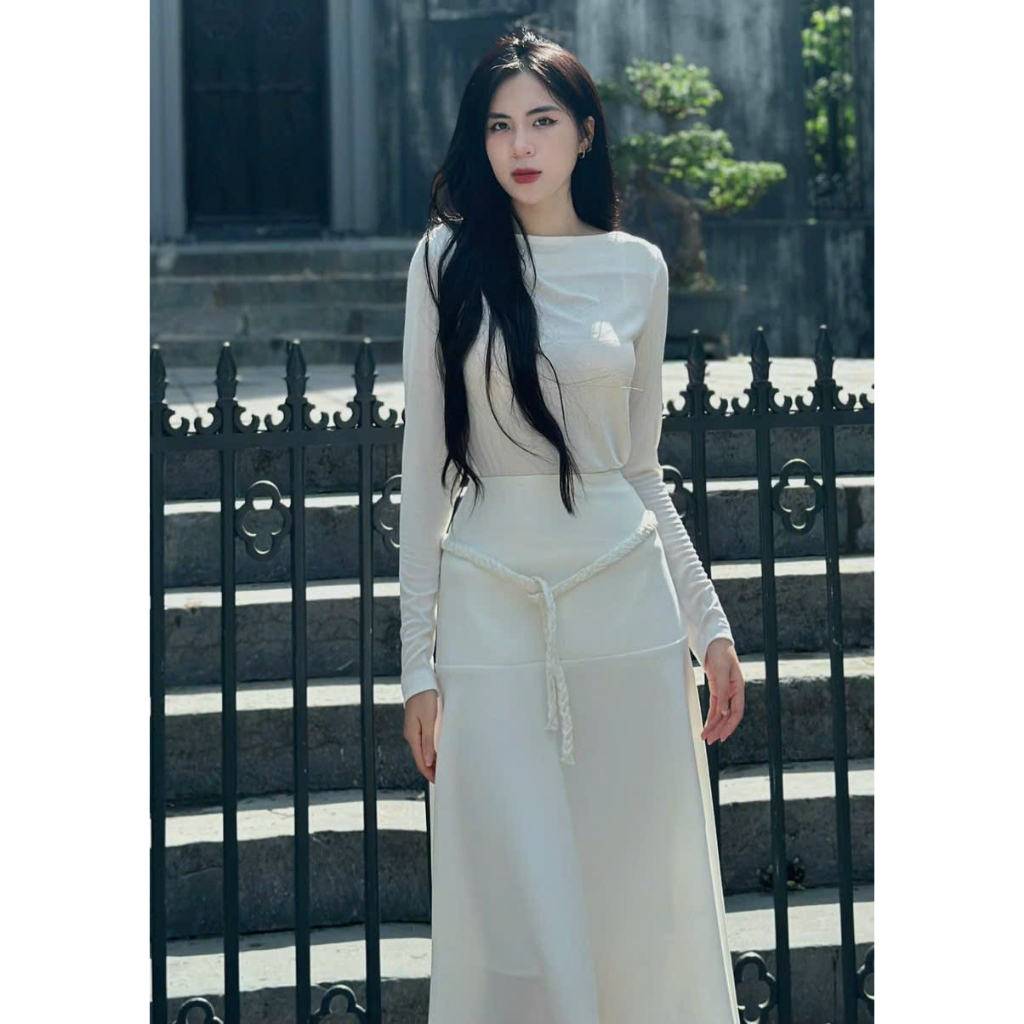 Set áo thun dài tay mix chân váy xòe dài bồng bềnh kèm dây tết dài