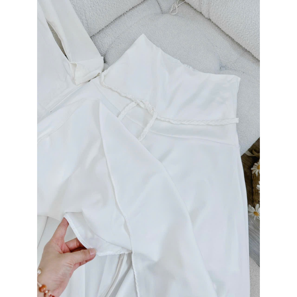 Set áo thun dài tay mix chân váy xòe dài bồng bềnh kèm dây tết dài