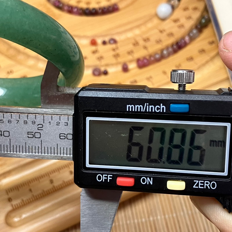 Vòng bản thạch anh xanh