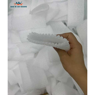 Xốp bọc trái cây 1kg (22cm-25cm)