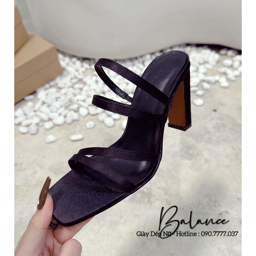 Balance Cao Gót Quai Ngang