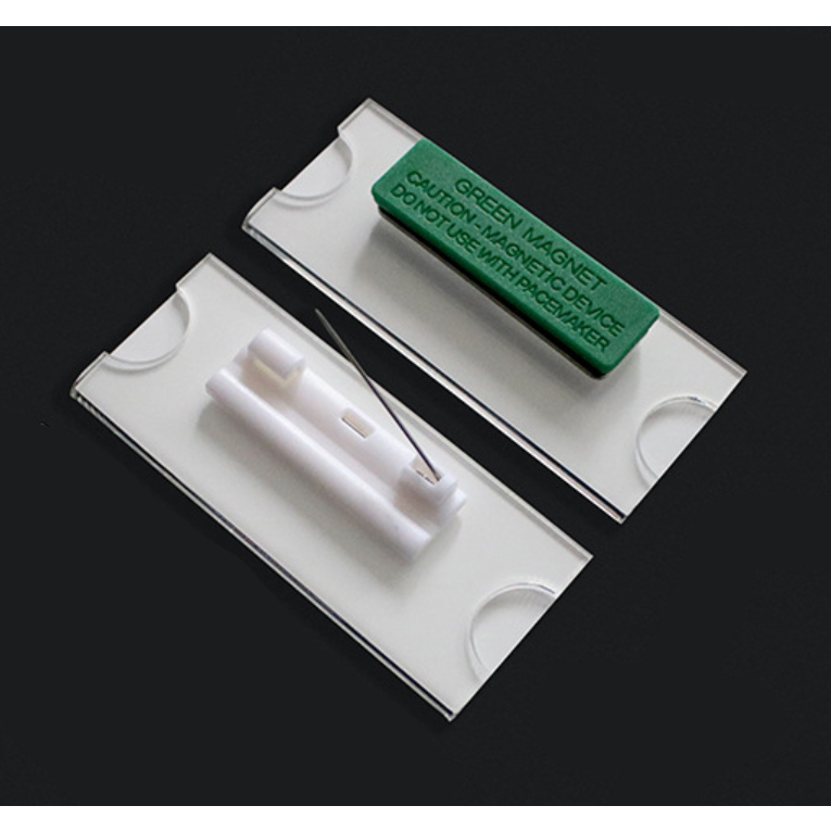 Bảng tên nhân viên cài áo - Nam châm & Kim ghim