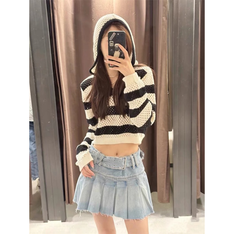 Áo hoodie lưới zara dáng croptop có mũ đục lỗ hoạ tiết sọc kẻ ngang xuất dư