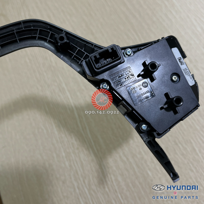 Phím Cruise Control HYUNDAI ACCENT 2018-2023, Kiểm soát hành trình/ Nhập khẩu chính hãng HYUNDAI MOBIS Ấn Độ