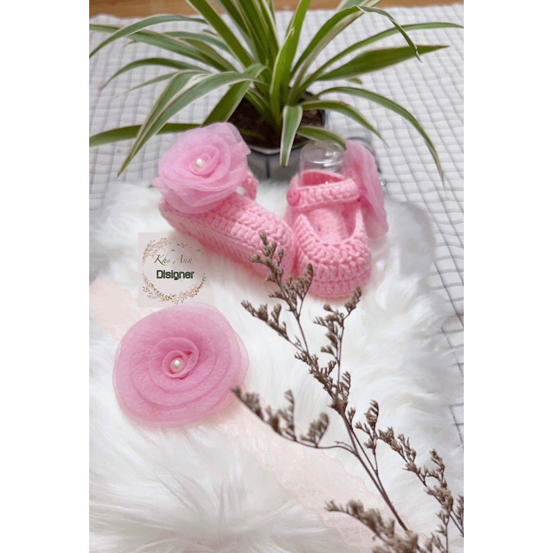 Sét giày len kèm nơ- giày sơ sinh- giày len handmade  cho bé tập đi, chụp hình