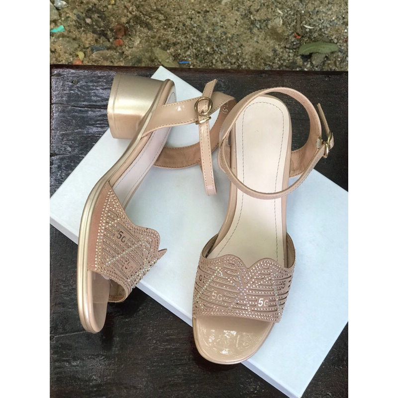 Lẻ 36.37.38 giày cho má