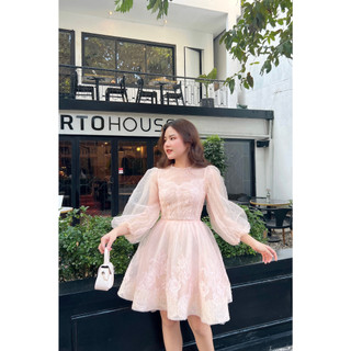 MAVEN - Váy hồng xoè tay lửng phồng đính kết Esther Dress