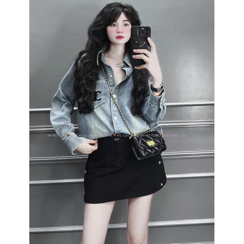 Sơ mi jeans thêu X