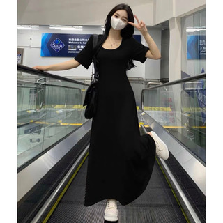 Đầm đen cổ tròn basic form dài (kèm hình thật)