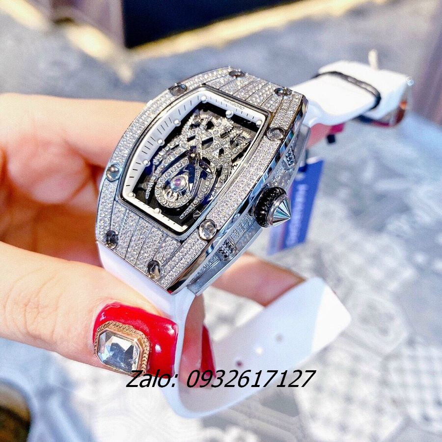 Đồng Hồ Nữ Huboler By Hanboro Dây Silicone Trắng Silver, Hoạ Tiết Nhện Đính Đá Authentic 31.5 x 42mm