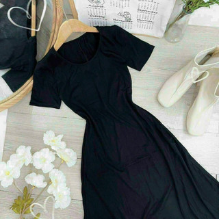 Đầm đen cổ tròn basic form dài (kèm hình thật)