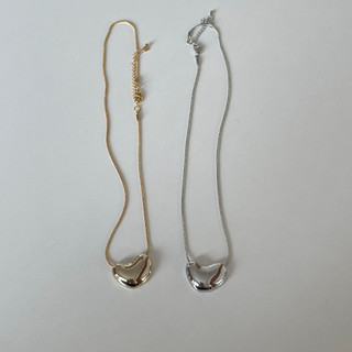 Vòng cổ kim loại cá tính Modleaf Metal heart necklace Hàn Quốc
