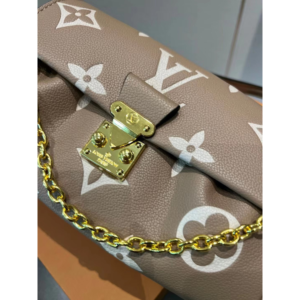 TÚI LV FAVOTITE DA BÒ CÓ VÂN DẬP SZ24