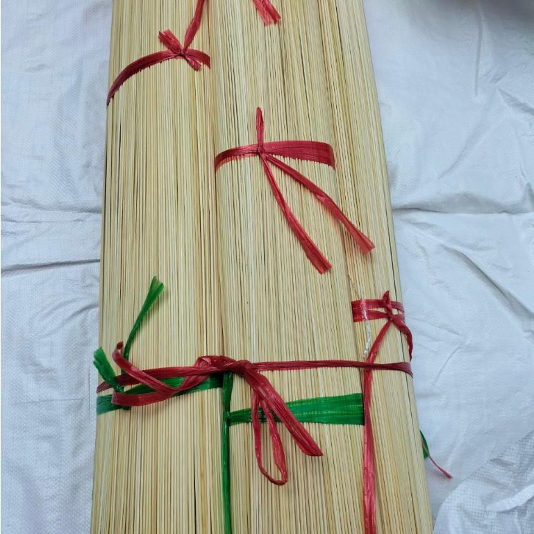 Tăm tre dài, loại trắng đẹp, làm handmade, dài khoảng 50~80cm, mô hình DIY, mô hình tăm tre, hàng xử lý mốc
