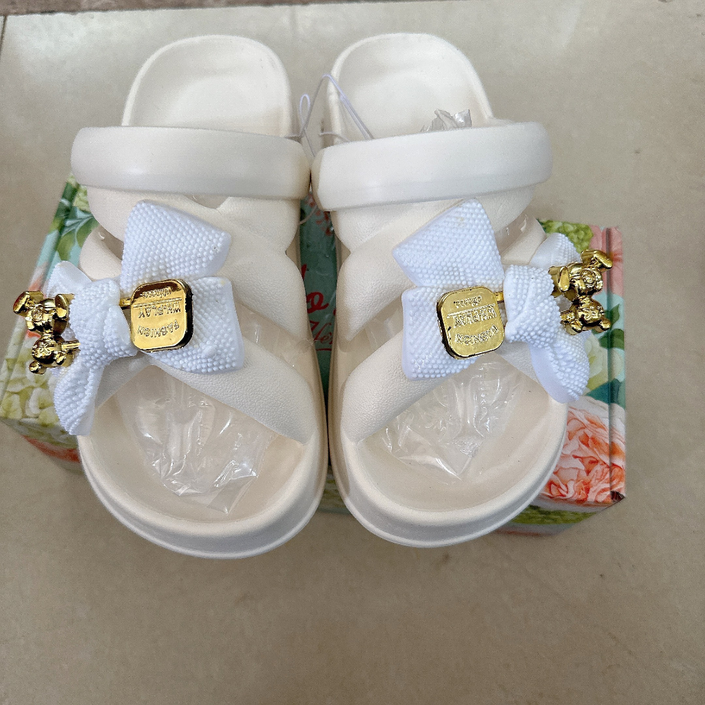 Dép bánh mì đế cao quai chéo  NƠ GẤU SẮT _TĂNG 1-SIZE