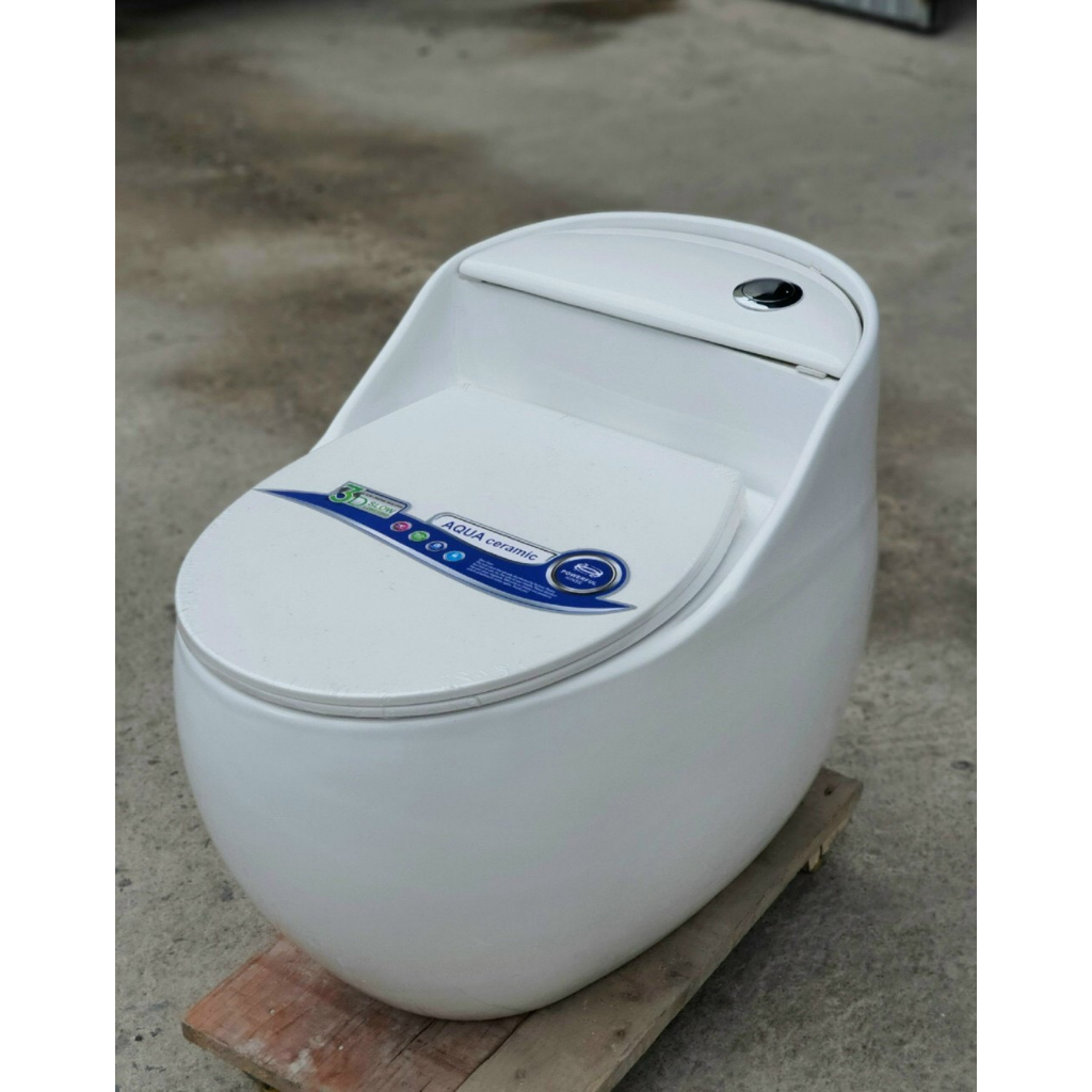 Bồn cầu trứng, bệt trứng, bồn cầu một khối, bệt liền khối 935TNA cầu trứng trắng nắp trắng