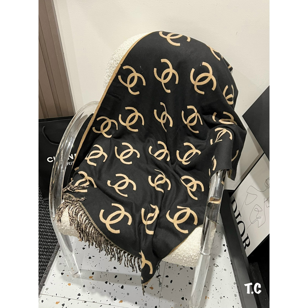 KHĂN CHA NEO DẠ ÉP SANG CHẢNH HOẠ TIẾT LOGO