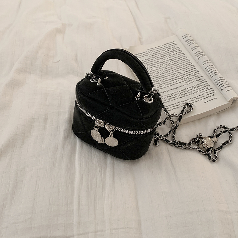 Túi Đeo Chéo Dáng Cốp Vanity Thanh Lịch Dễ Thương Westie Studio - A411.TXN