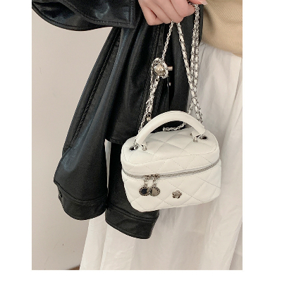 Túi Đeo Chéo Dáng Cốp Vanity Thanh Lịch Dễ Thương Westie Studio - A411.TXN