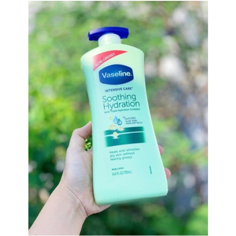 Dưỡng thể trắng da toàn thân Vaseline bản Mỹ 725ml