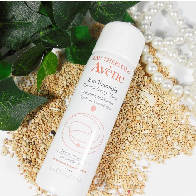 Xịt khoáng Averne dành cho da nhạy cảm xịt khoáng tạo màn sương bảo vệ làm dịu da và cân bằng độ pH | BigBuy360 - bigbuy360.vn