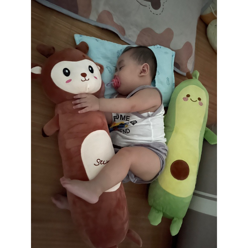 Gối chặn cho bé quả bơ 50cm tháo rời đai