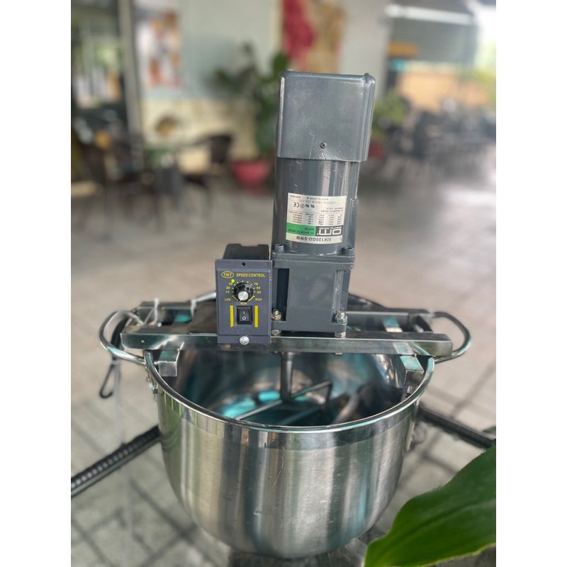 Nồi sên nhân đa năng 28cm /60w