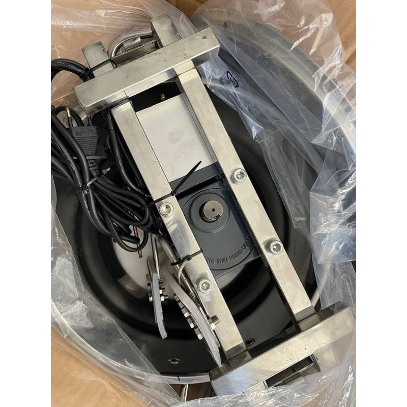 Nồi sên nhân đa năng 28cm /60w