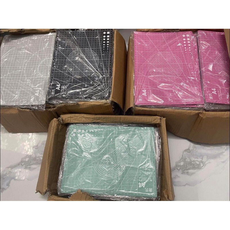 Bảng cắt/Cutting mat size A4