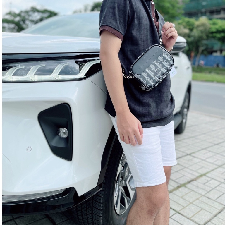 Túi Đeo Chéo Lacoste Men’s The Blend Small Monogram Canvas Crossbody Bag Màu Đen