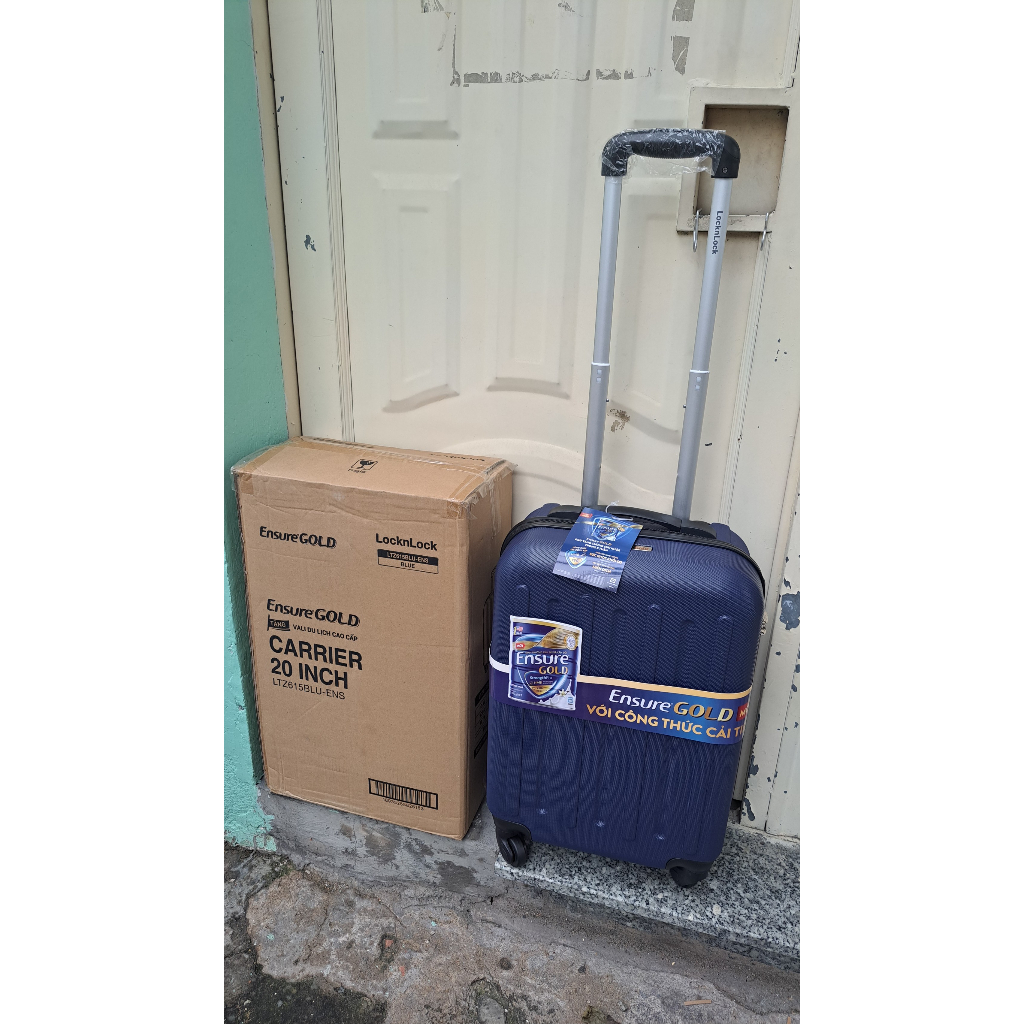 Vali lock and lock 20 ich quà tặng từ Ensure