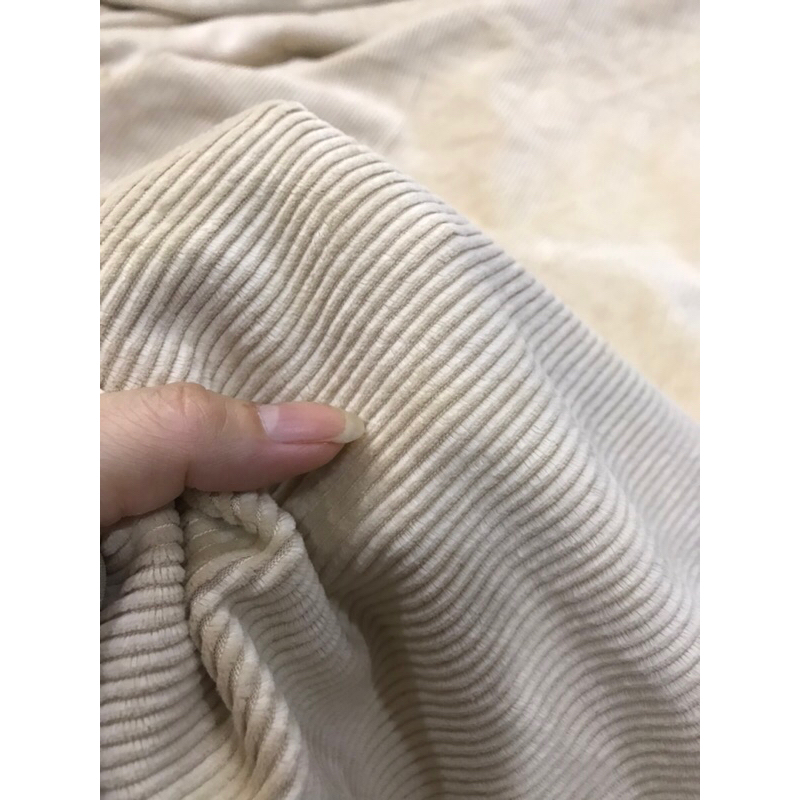 Vải Nhung thun tăm màu kem dày dặn co giãn mềm mịn đẹp(khổ 1m5)may đầm váy body,quần legging