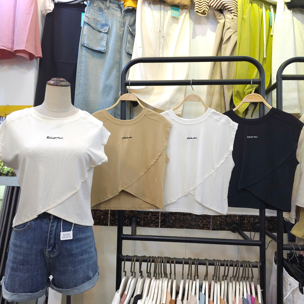 Áo thun vạt kiểu tay con