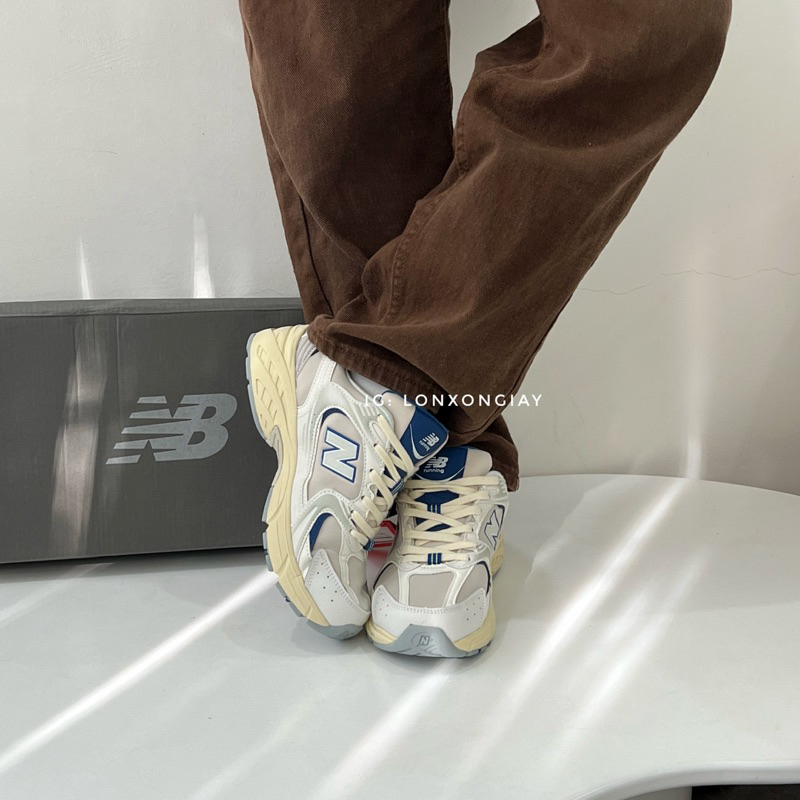 GIÀY THỂ THAO N.B MR530 navy cream