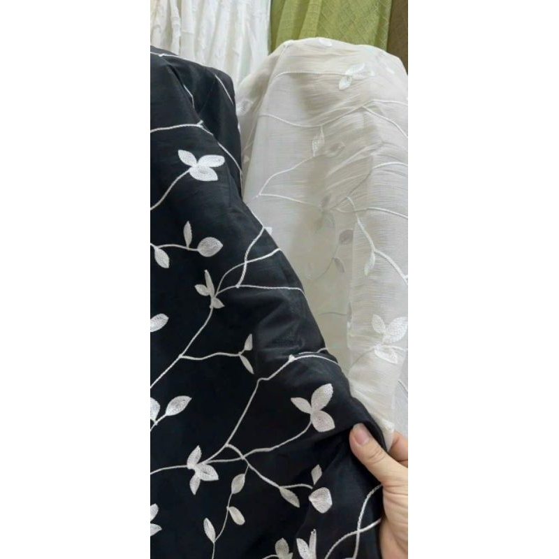 Vải tơ thêu hoa hoạ tiết