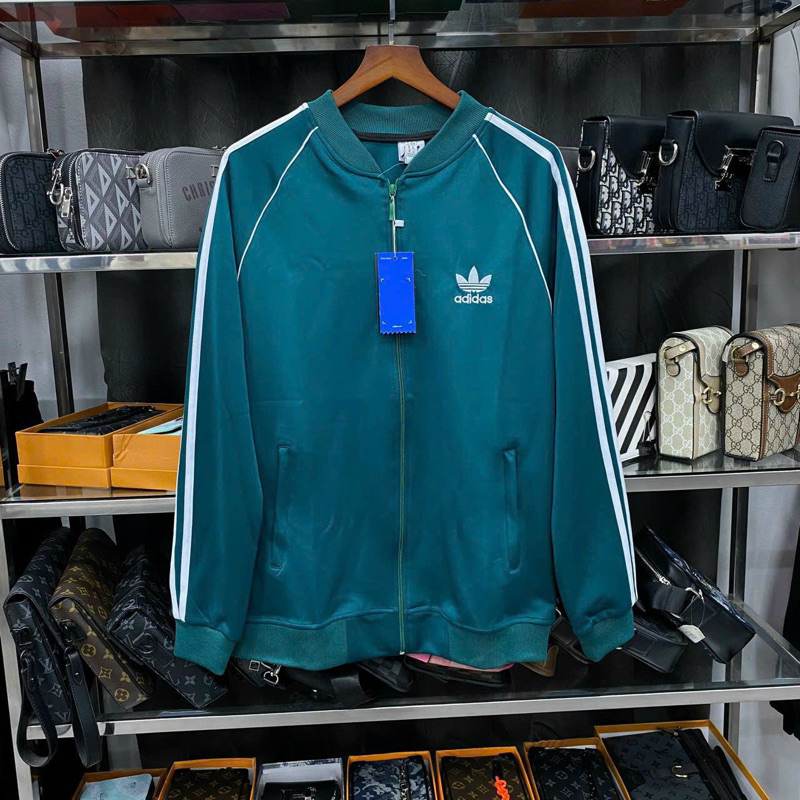 Áo khoác  BOMBER 3 sọc thể thao nam nữ,HÀNG LOẠI 1,chất poly co dãn 4 chiều,logo thêu sắc nét mới nhất 2023