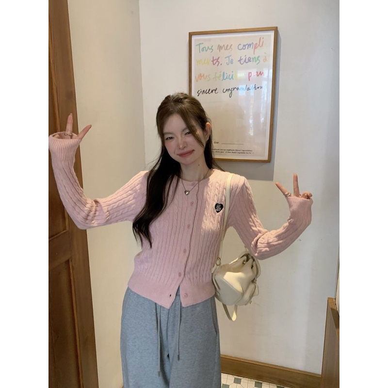 Áo len phong cách ngọt ngào dài tay kiểu xoắn