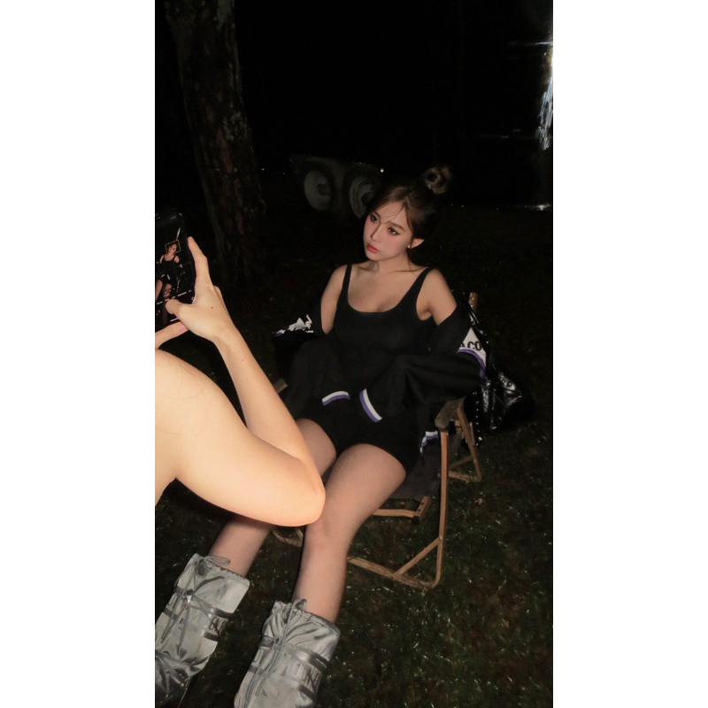 Bodysuit khoét lưng sexy