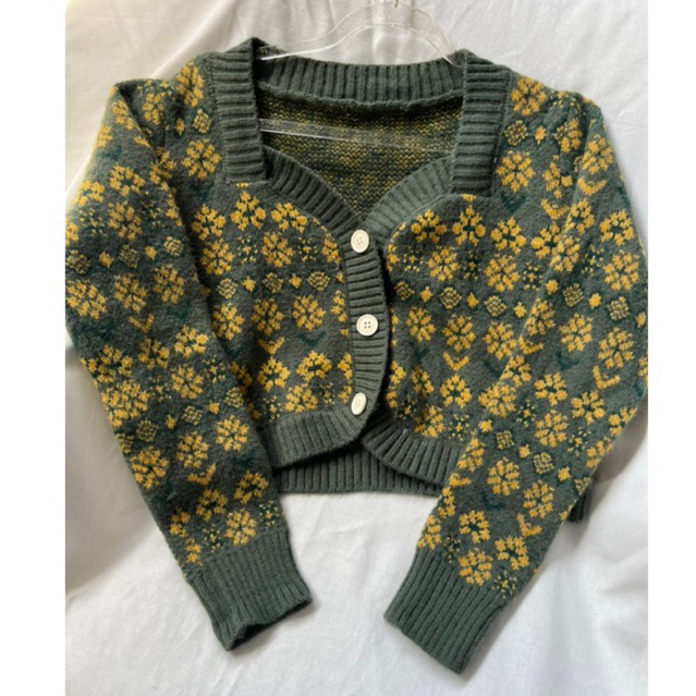 Áo khoác len họa tiết