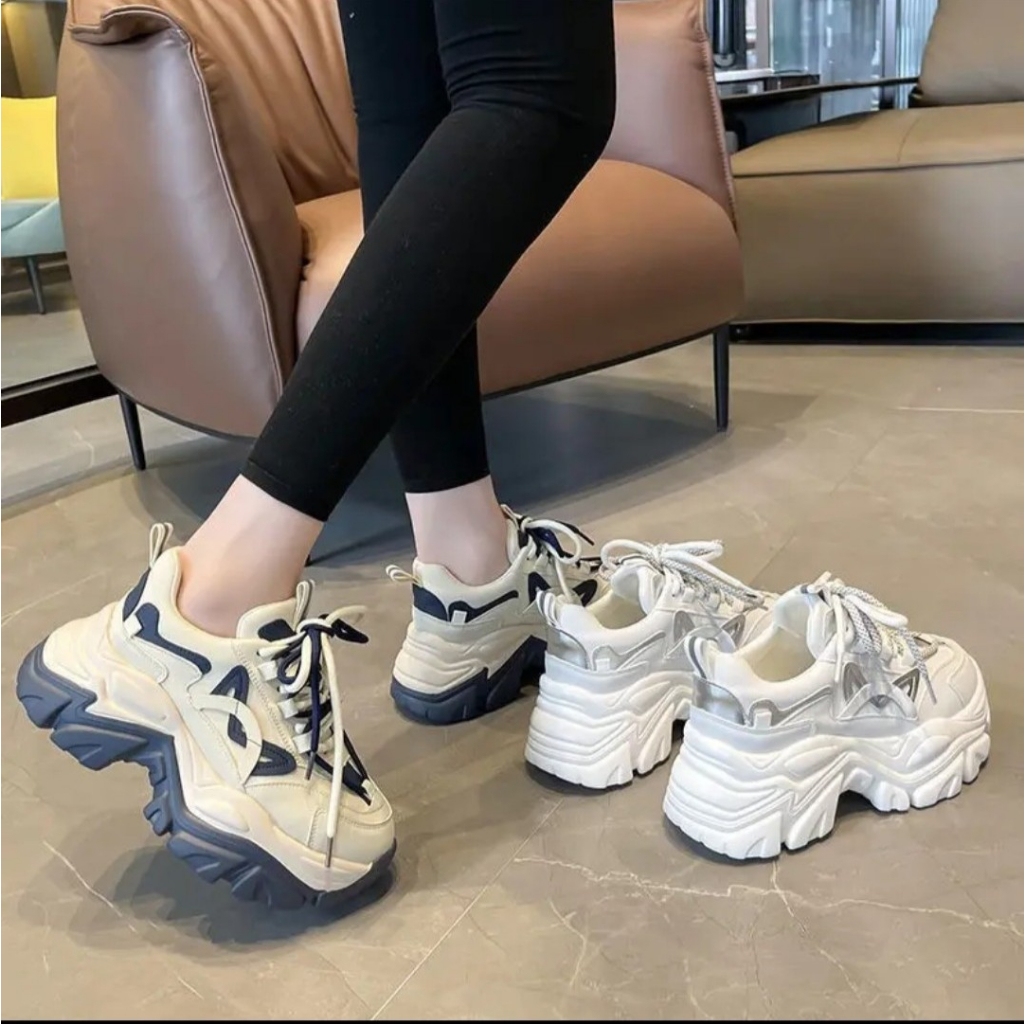 Giày thể thao nữ độn đế tai mèo Hapu