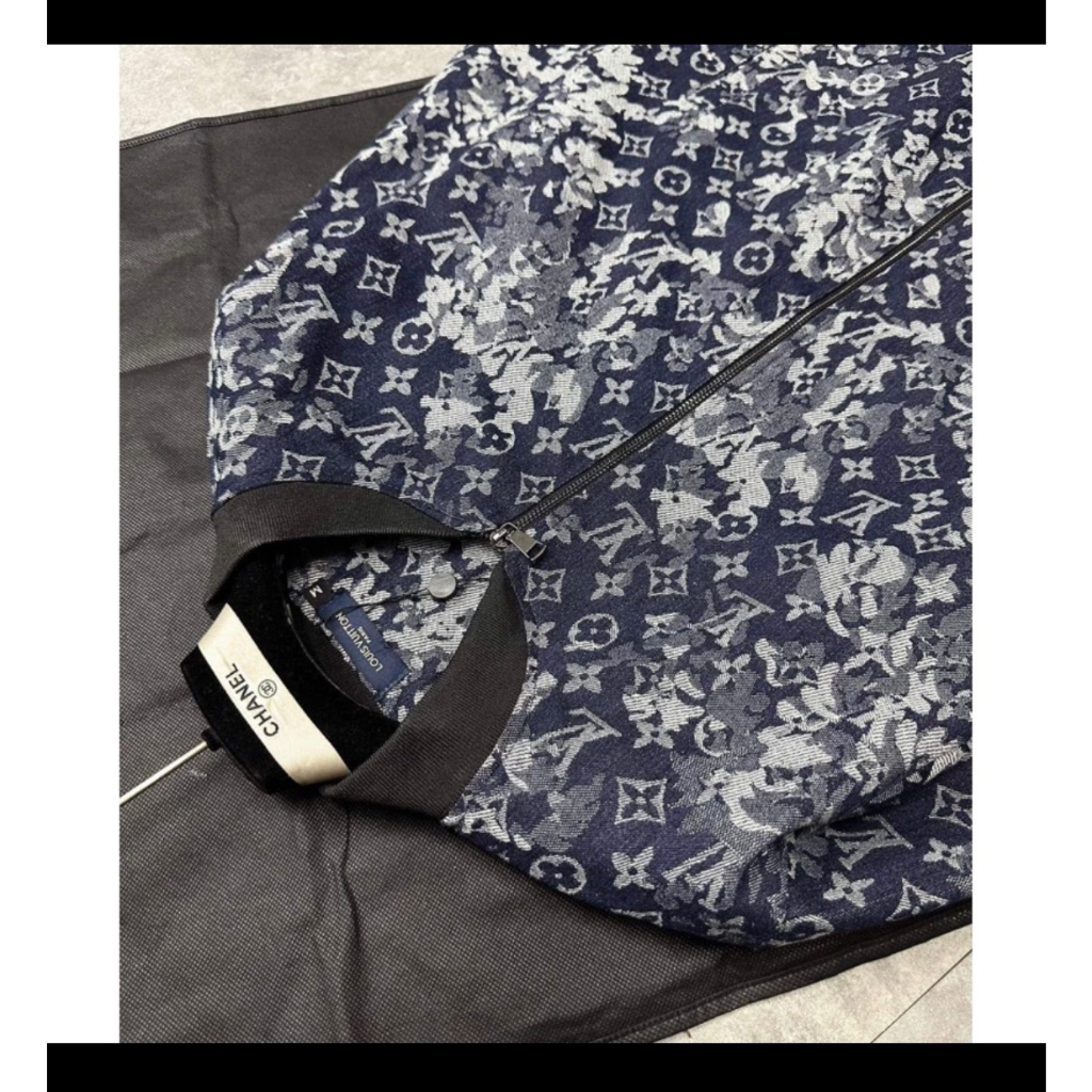 Áo Khoác Bomber LV Loang 2 Lớp Kéo Khoá Vải Bò Cao Cấp-Áo Bomber LV Hàng Đẹp Phong Cách Boy Phố