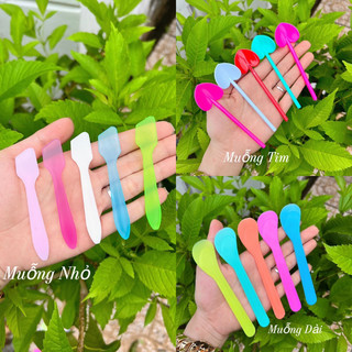 Muỗng khuấy kem