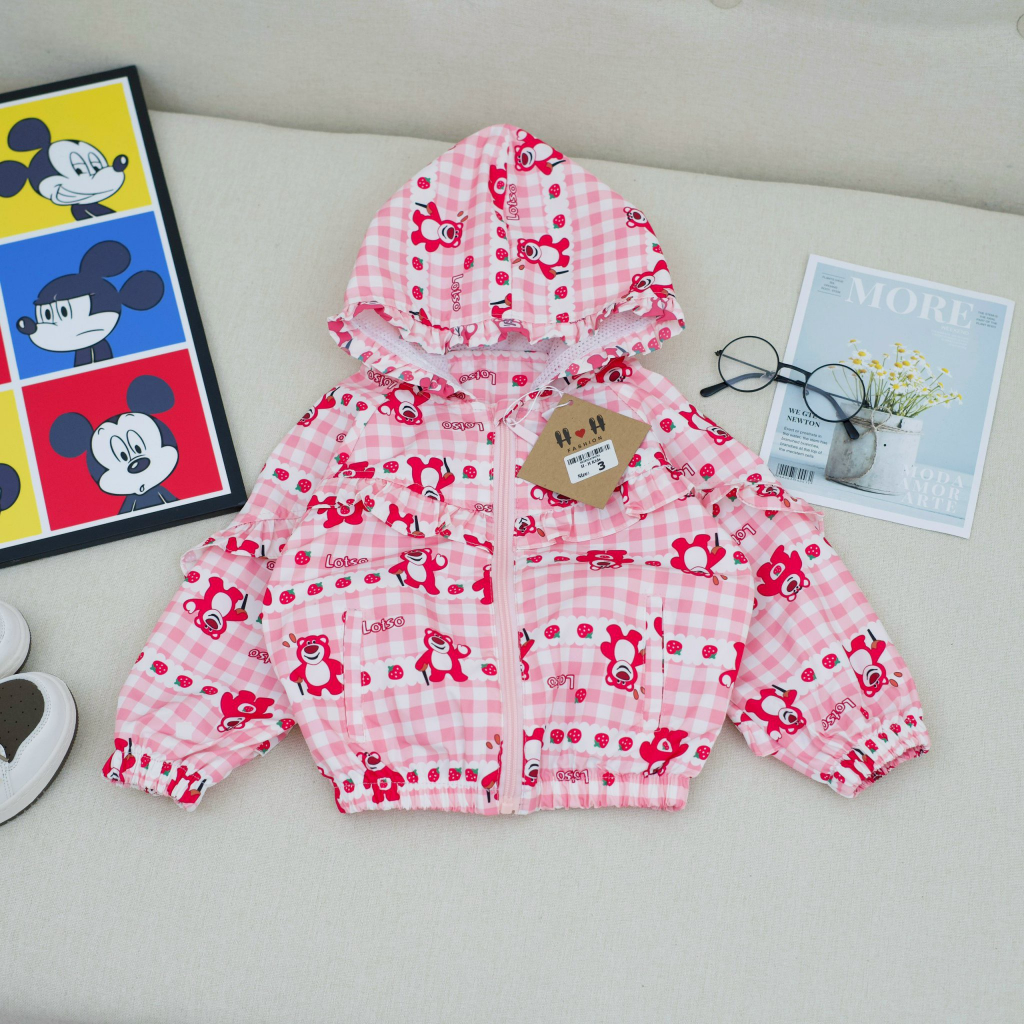 Áo gió trẻ em - áo khoác gấu dâu lotso 2 lớp có mũ xinh yêu cho bé gái
