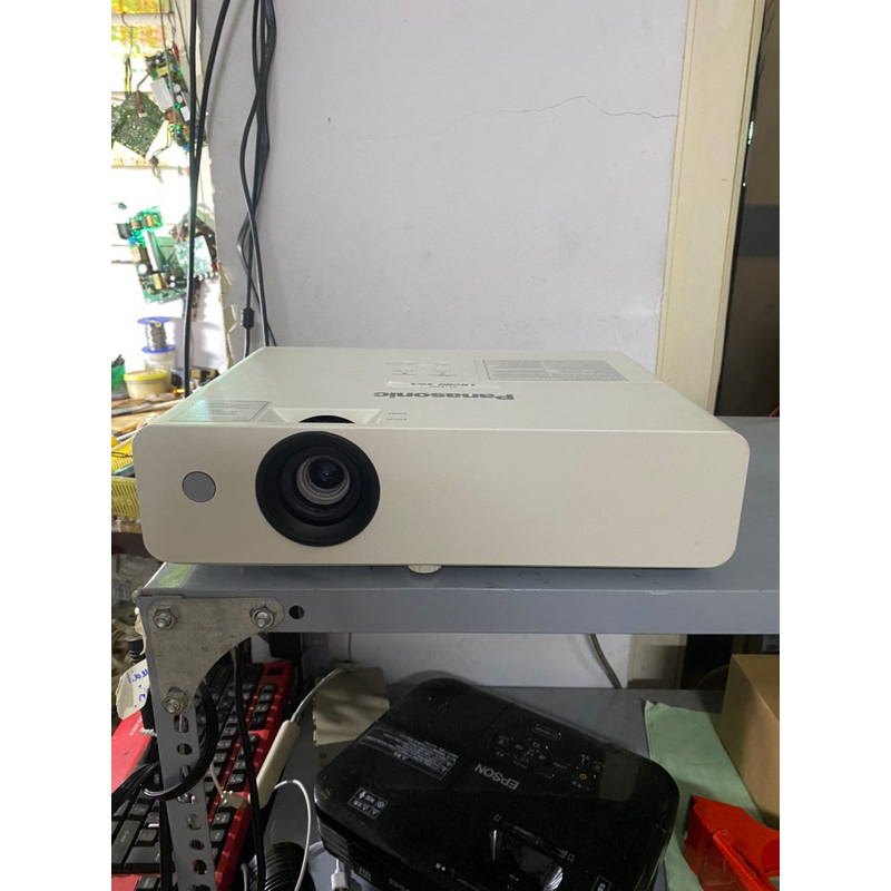 Máy chiếu dạy học, văn phòng chính hãng Panasonic PT-LB280