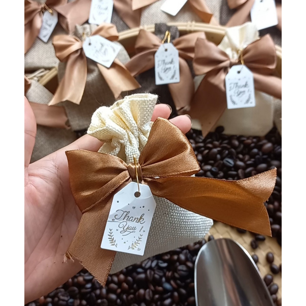 Túi hạt cà phê rang mộc khử mùi cực tốt dùng để treo xe ô tô, tủ quần áo, nhà vệ sinh | BigBuy360 - bigbuy360.vn