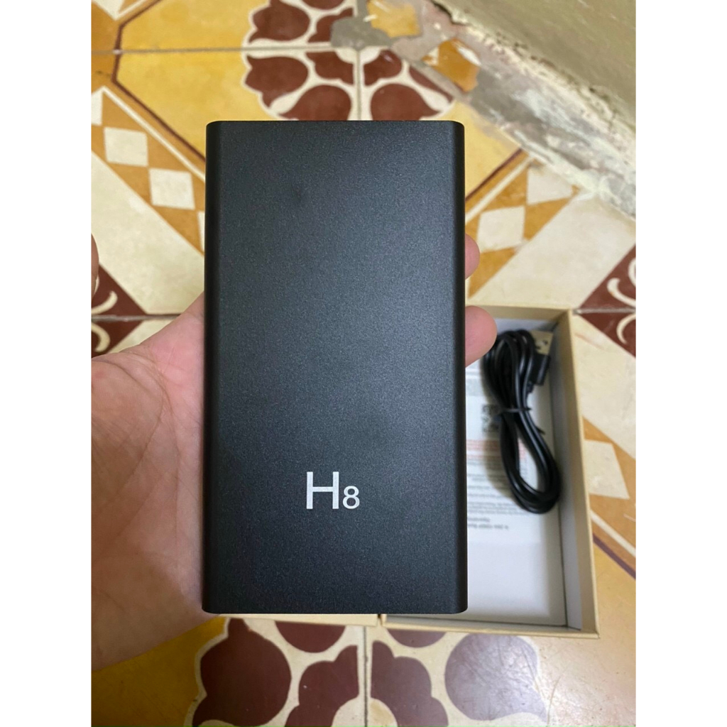 Camera Wifi Sạc Dự Phòng H8, Có Hồng Ngoại Quay Đêm Chất Lượng Sắc Nét. BH 12 Thang