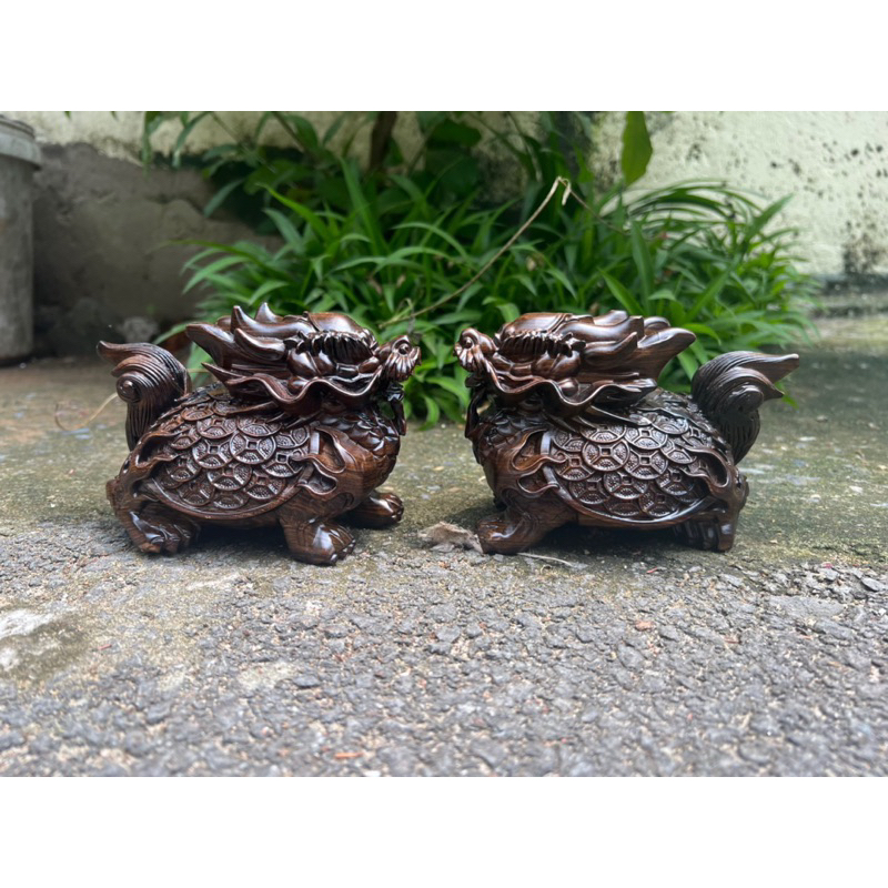 Cặp long quy gỗ mun hoa siêu đẹp