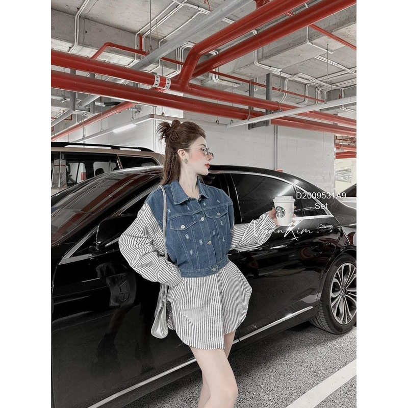 Áo sơ mi sọc cổ bẻ tay dài phối jean sang trọng VIENS STORE