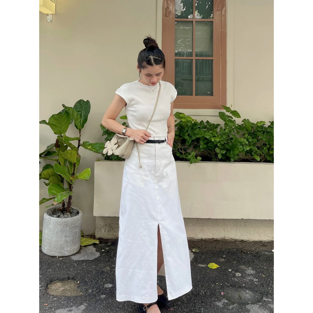 CHÂN VÁY XẺ TÀ TRƯỚC-KAKI CHICH